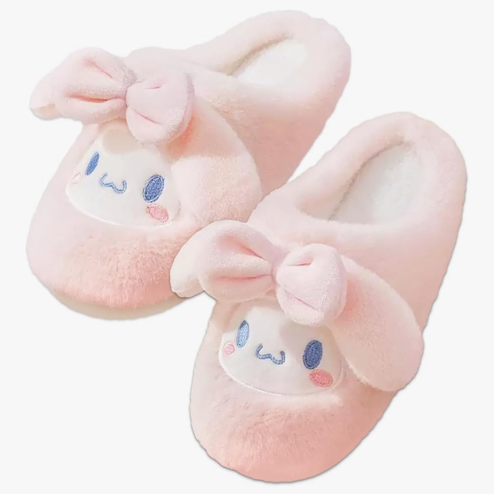 Adorable Pink Bow Women's Slippers